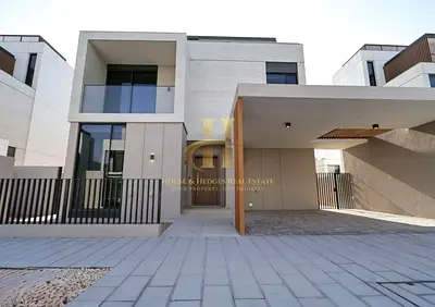 Brand New | Single Row | Prime Location