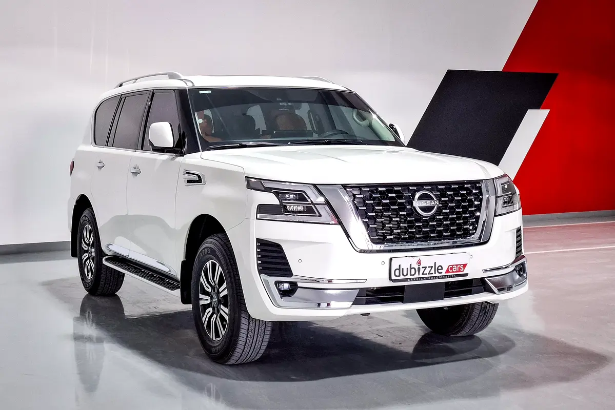 Nissan Patrol 2023 — photo 1 of 15