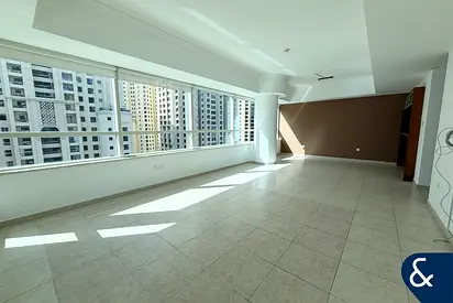 2 Bedroom APT | Marina View | Vacant Now
