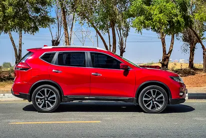 صورة 4 لـ 2021 Nissan X-TRAIL