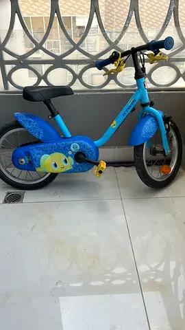 B’Twin Ocean 500 14-inch kids bicycle