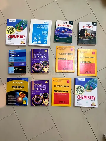CBSE/ISC Physics  Chemistry Question Banks and Revision Guides (class XII books free)