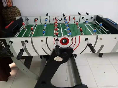 Foldable Foosball table for adults and kids
