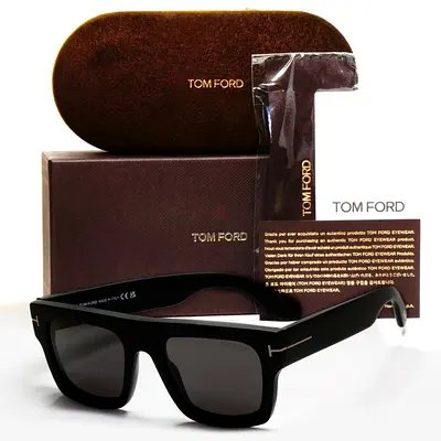 Tom Ford Sunglasses with Case and Box - Black
