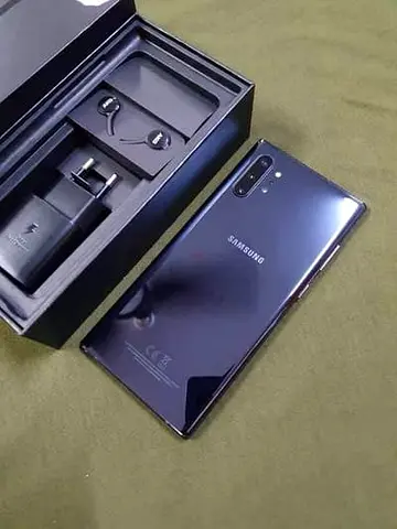 Samsung Galaxy Note 10Plus  (with original box, charger  earphones) - Good condition
