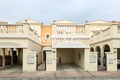 Vacant | Fully Upgraded | Open Concept