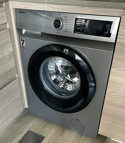 Toshiba Front Load Washing Machine - 7kg, Silver (Good Condition)