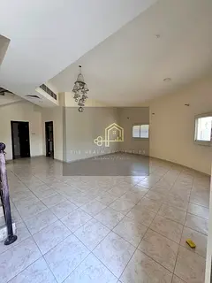 LARGE 3BR WITH COVERED PARKING