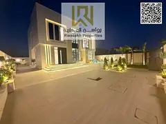 lexury villa for sale in prime location 5 master bedroom swimming pool and roof