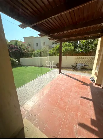 Ready to move | End corner | Lake view