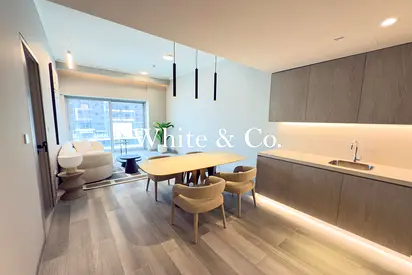 CLOSE TO EXIT | 2 Bathrooms | MODERN UNIT