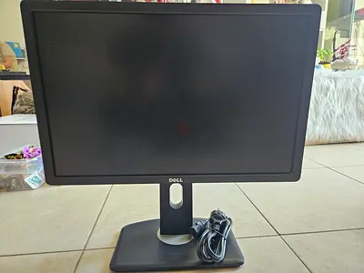 Urgent negotiable - Professionnal Dell 22 Monitor – P2213T