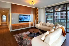 Exclusive | Upgraded | Pool and Park View