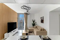 Bedspace with attached washroom | Canal Skyline Views | Near DMCC Metro