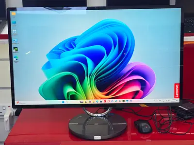 32 INCH LENOVO YOGA. ALL IN ONE