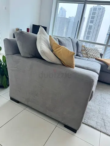 Crate  Barrel Axis L-Shaped Sectional Sofa – Grey – Excellent Condition