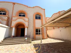 Spacious 5BHK Villa Available On prime location With Maid Room /Elevator just in 129999 AED
