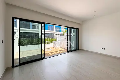 Park Nearby | Maids Room | Semi Single | Brand New