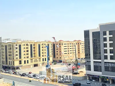 Best opportunity Like a Brand new 3 Bedrooms With Store room " Front View ?