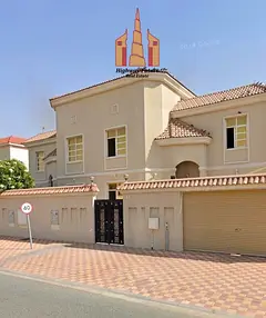 Spacious layout villa with open view All master Bedrooms wardrobes pentry maids room 140K one cash p
