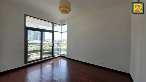 2 Bedroom Apartment with Balcony I Large Layout I Ready to Move In