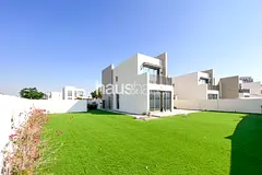 Stand Alone Villa | Close to Pool | Corner Unit