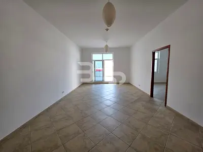 Vacating July- Well Maintained 1 Bed- Big Terrace