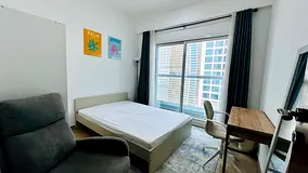 Private Room with Balcony for a Lady