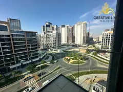 CHILLER FREE//VERY SPACIOUS//READY TO MOVE