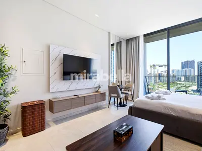 Fully Furnished | Cozy | Chiller Free
