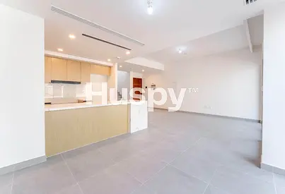 Vacant | Single Row | Close to Amenities