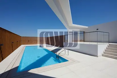 Available | Modern 1BR | w/ Kitchen Appliances