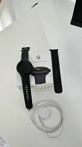 Google pixel smart watch, for athletes and fitness.