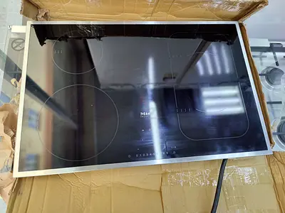 Built-in Miele Induction Cooktop 75cm - 4-Zone Glass Hob (Used)