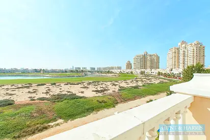 3 Bedroom for Rent in Al Hamra Village - Golf Course View