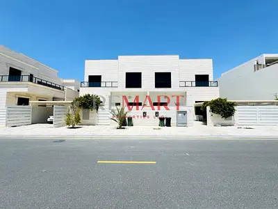 Luxurious 5BR Villa+2 maid room | 2 Spacious Layout | Private Garden | Nad Al Sheba 1