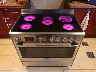 BOSCH Latest Model 5-Burner Electric Ceramic Cooking Range 90x60 CM Dual Fan Dual Fan Oven