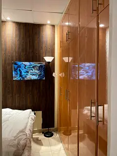Good and Clean Partition Room near Mall of the Emirates