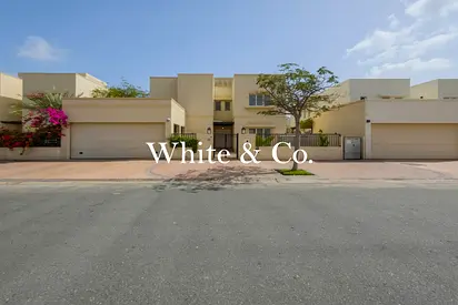 Meadows 2 | 5 Bed + Maids | Immaculate