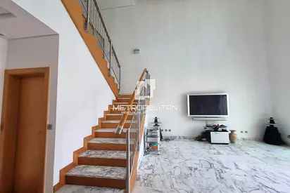 Luxury Penthouse | Sea and Park View | Vacant