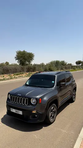 Jeep Renegade Longitude 2016 GCC Specs - Well Maintained