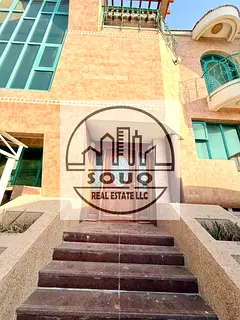 A luxury villa 6 rooms in Khuzam, a special site