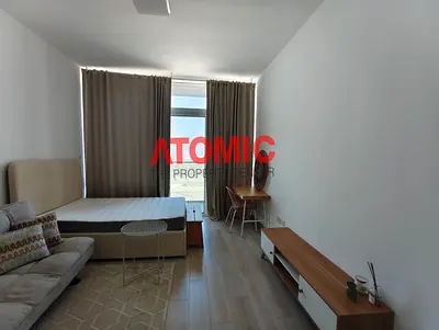 Fully Furnished | High Floor | Upto 6 Chqs