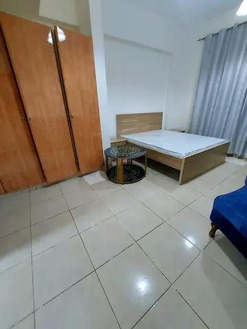 Furnished Master Room Available