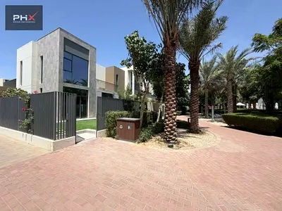 Bright and Spacious Villa | Chiller Free | Vacant Now