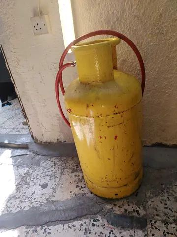 Gas cylinder