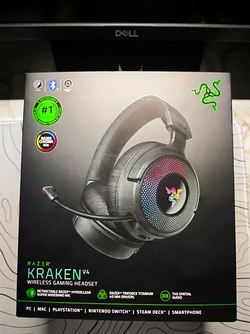 Razer Kraken V4 Wireless Gaming Headset - Excellent Condition