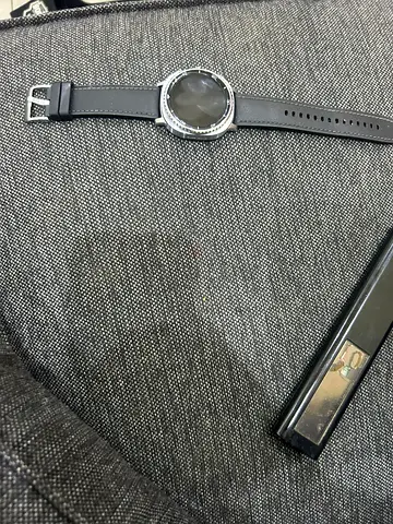 New Samsung galaxy classic 8 watch for sale original price 1500