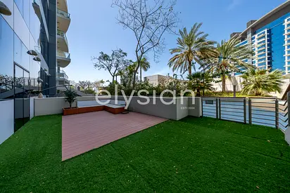 Direct Beach Access | Ground Floor | Huge Terrace
