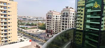 Pond park view Big Layout 1BHK apartment available// All Facilities// ready to move// Closed to Bus